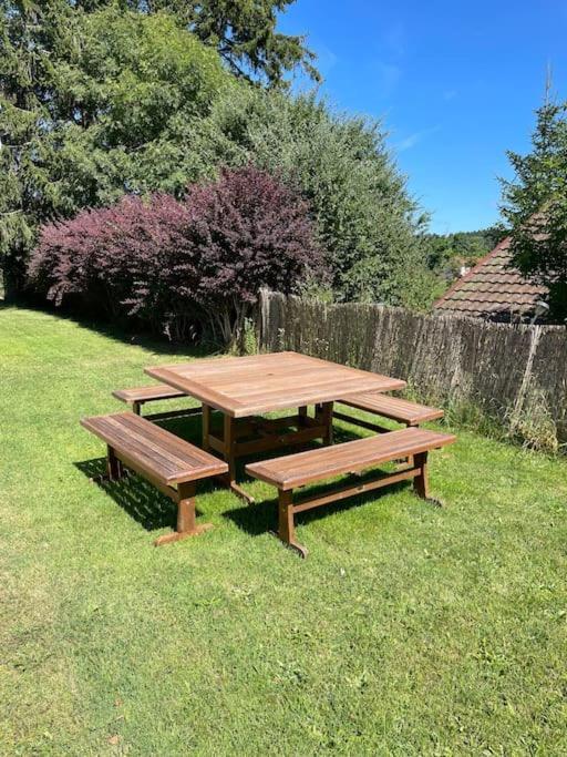 Apartment Grand Cosy Dans Saint-Pierre (Jura)